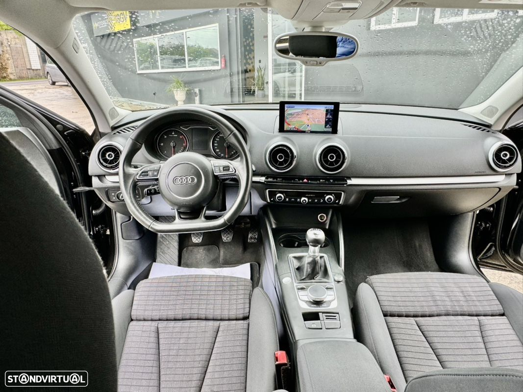 Audi A3 Limousine 2.0 TDI S-line - 2
