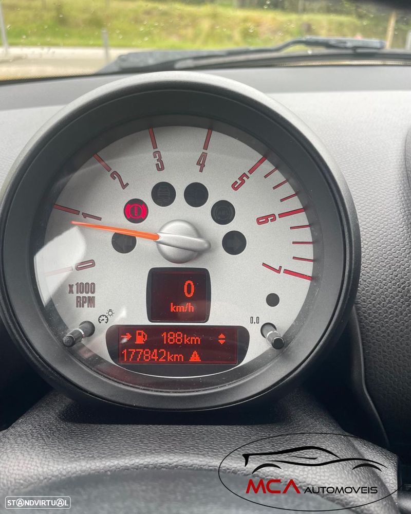 MINI Countryman Cooper D - 26