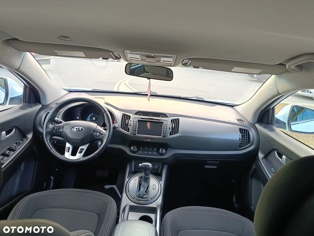 Kia Sportage 2.0 CRDI S - 13