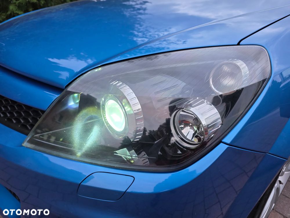 Opel Astra OPC - 23
