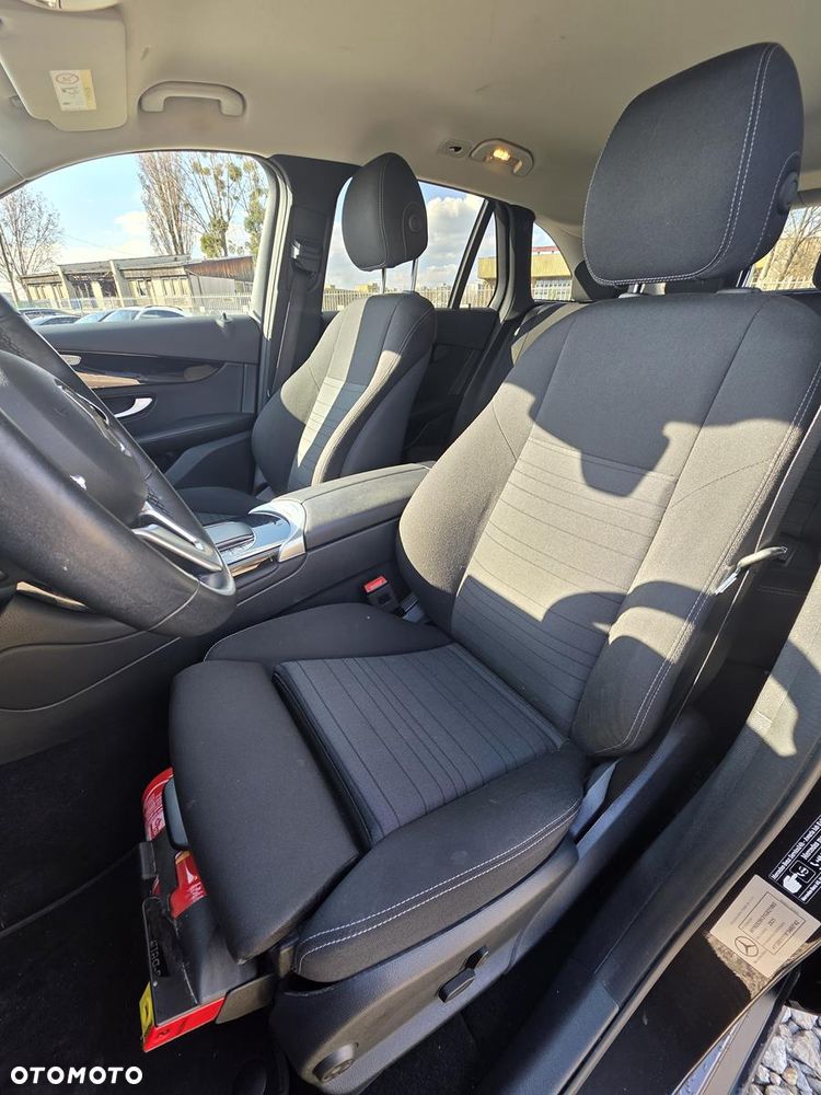 Mercedes-Benz GLC 200 d - 13