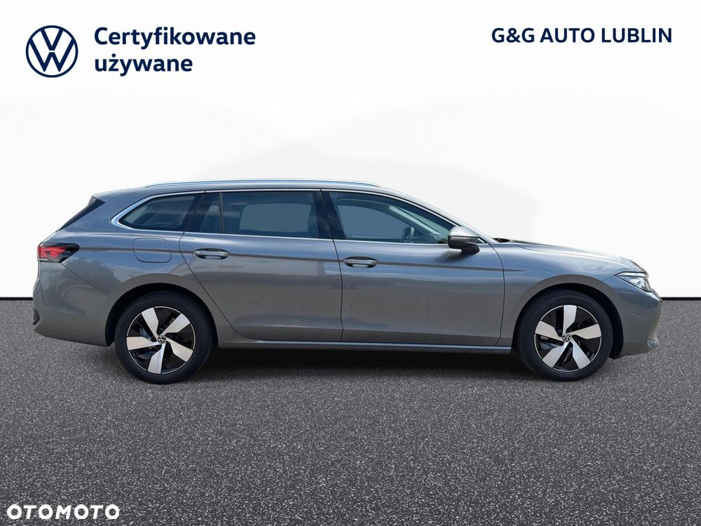 Volkswagen Passat - 5