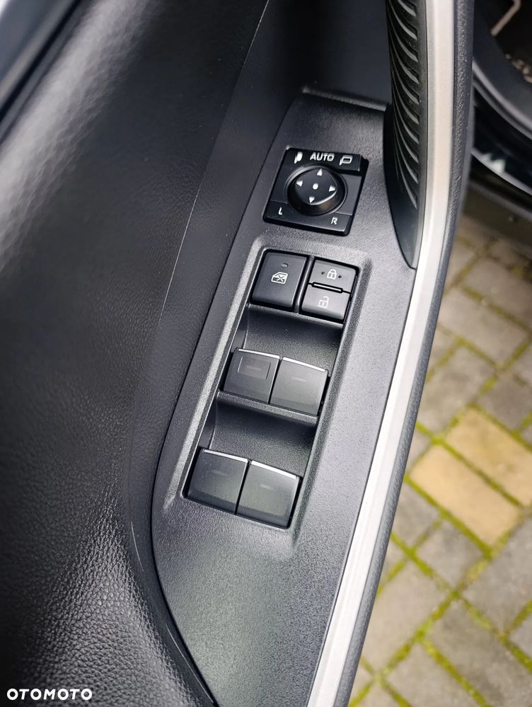 Toyota RAV4 2.5 Hybrid Comfort 4x2 - 19