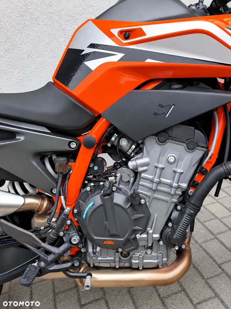KTM DUKE 890 - 10