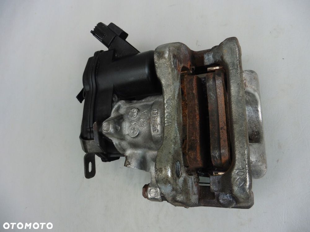 ZACISK HAMULCOWY KLOCKI PRAWY TYŁ RENAULT MEGANE IV 440007045R - 4