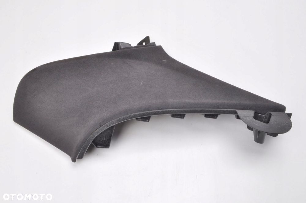 BENTLEY BENTAYGA OSŁONA SŁUPKA TYŁ 18R - 2