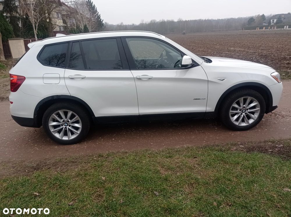 BMW X3 xDrive28i Sport-Aut xLine - 4