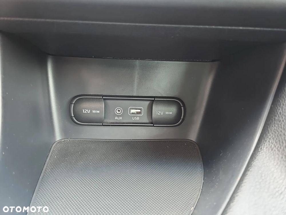 Kia Sportage 1.7 CRDI M 2WD DCT - 22