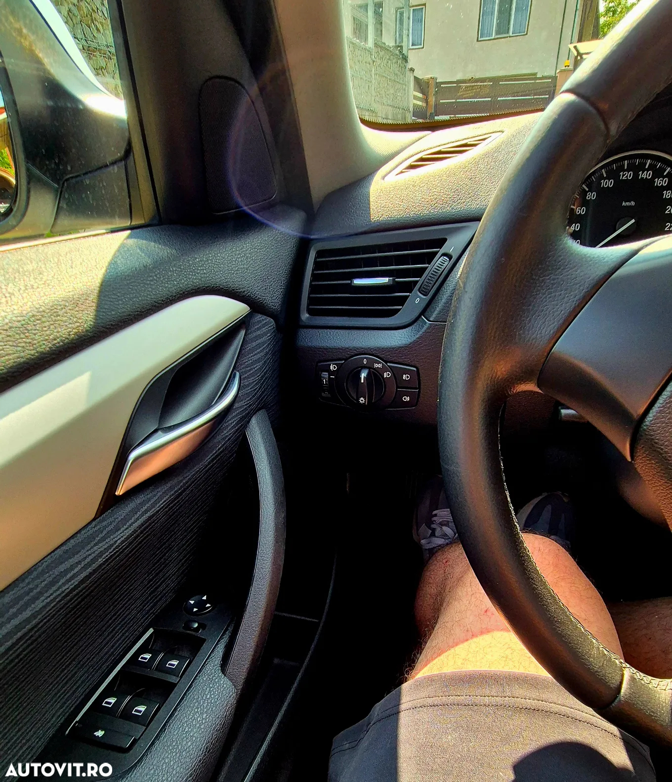 BMW X1 xDrive18d - 10