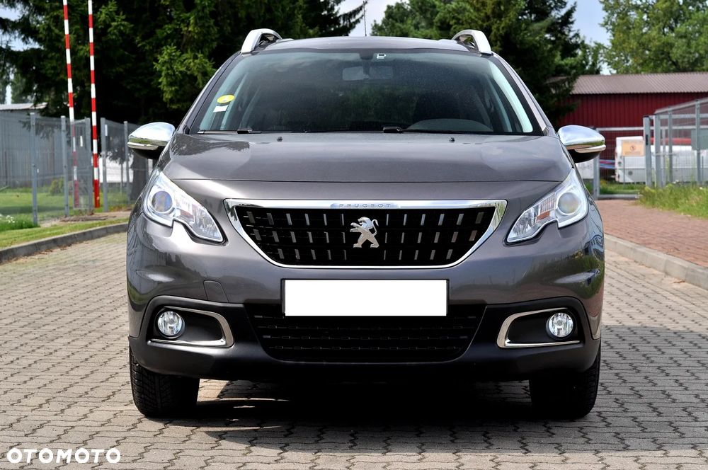 Peugeot 2008 - 8