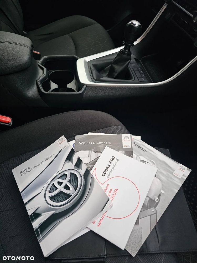 Toyota RAV4 2.0 Comfort 4x2 - 12