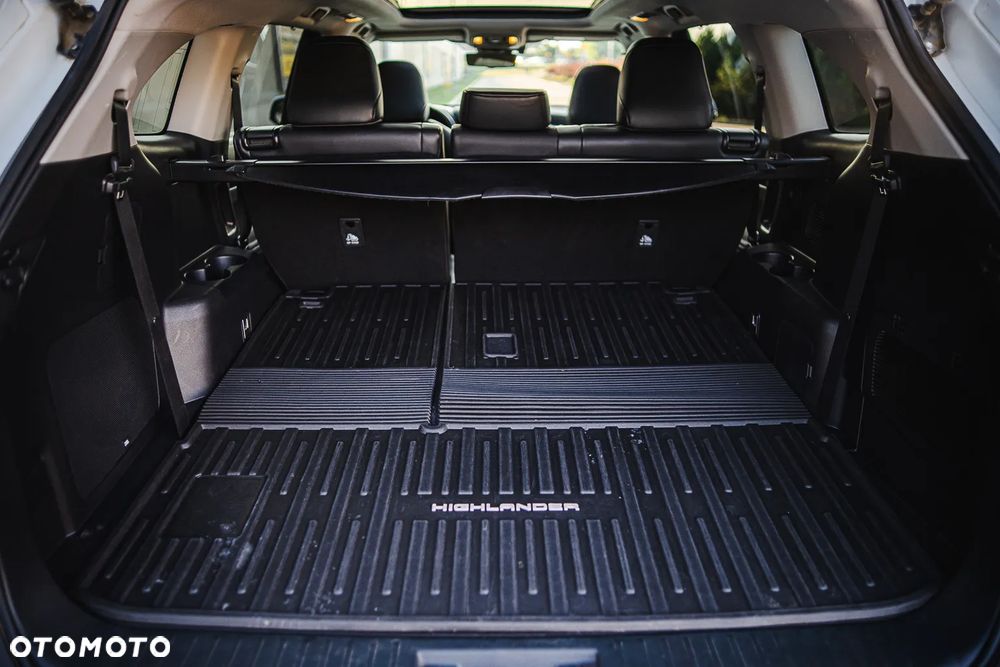 Toyota Highlander - 16