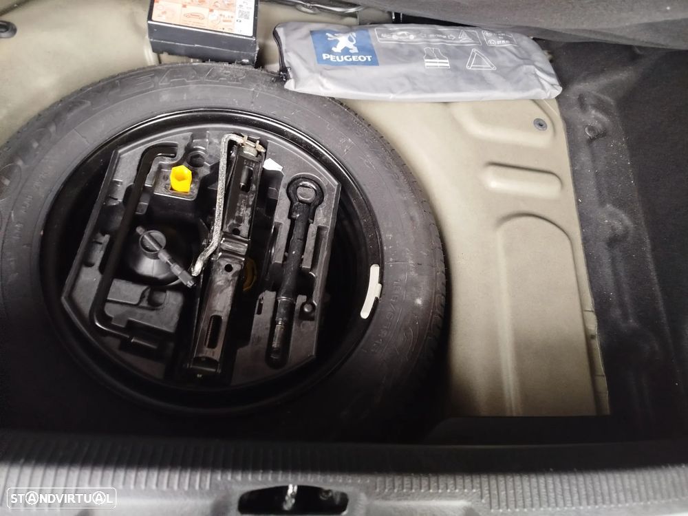 Peugeot 207 1.4 16V Open - 10