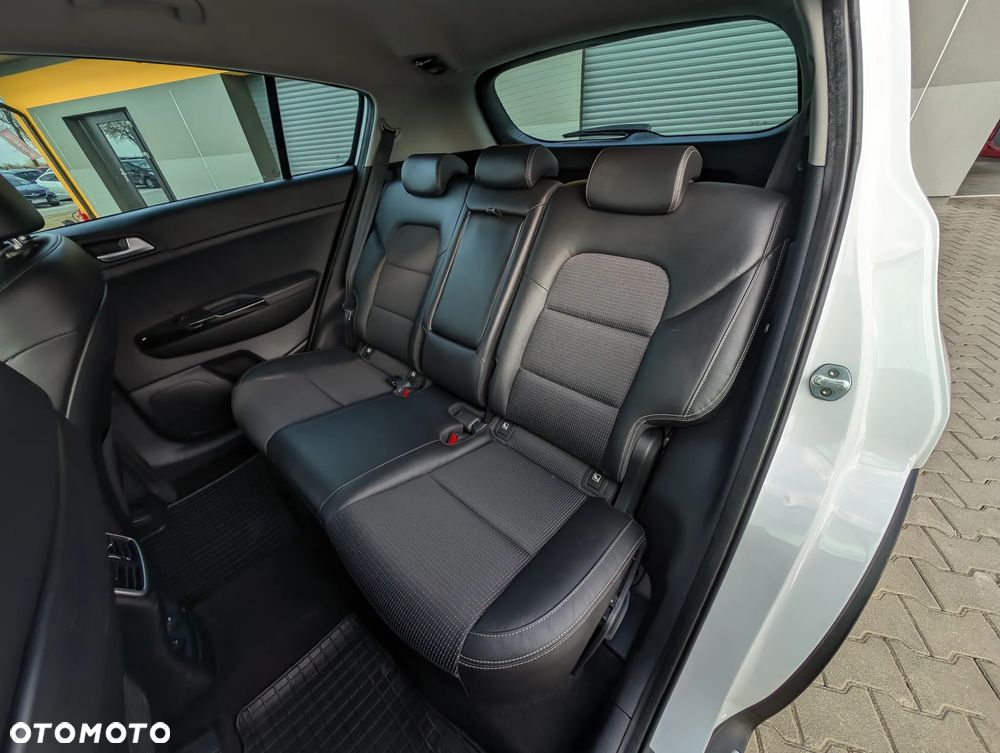 Kia Sportage 1.6 CRDI M 2WD - 38