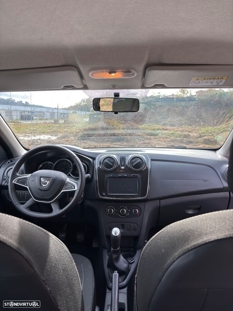 Dacia Sandero - 7