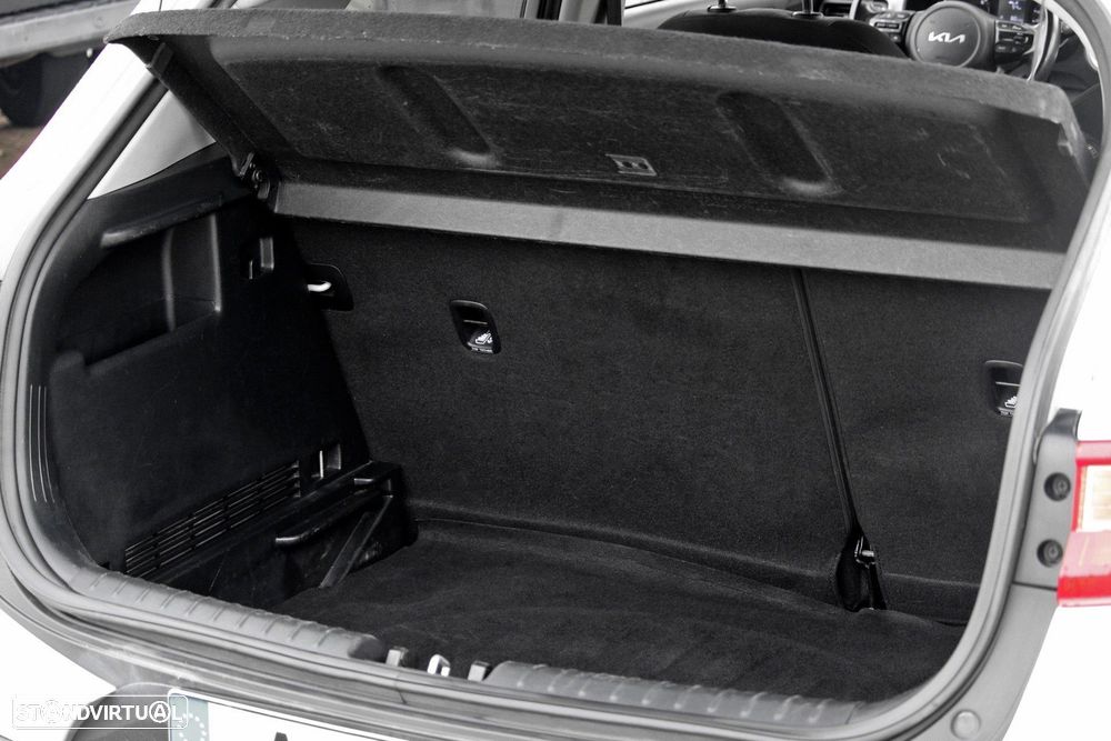 Kia Stonic 1.2 Dynamic - 10