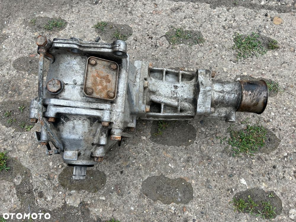 MITSUBISHI OUTLANDER I 03-07 2.4 2.0 4x4 REDUKTOR SKRZYNI BIEGÓW 4WD MANUAL