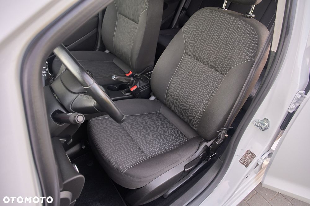 Opel Astra 1.6 Style - 27