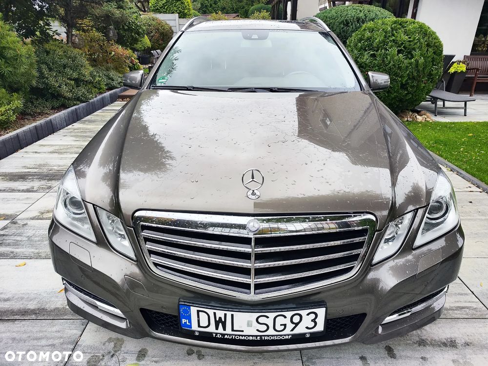 Mercedes-Benz Klasa E 350 CDI 4-Matic BlueEff Avantgarde - 2