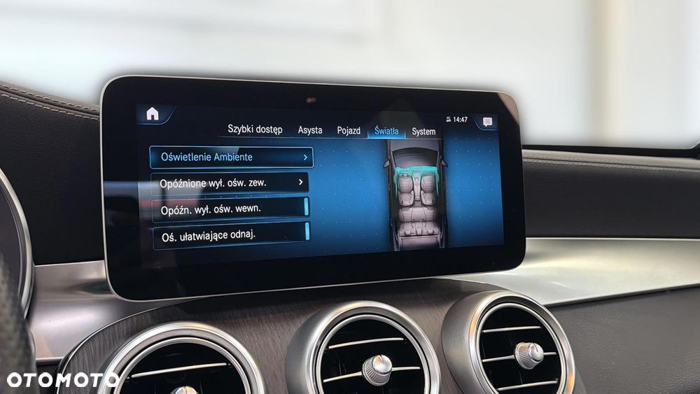 Mercedes-Benz GLC 300 e 4-Matic - 32