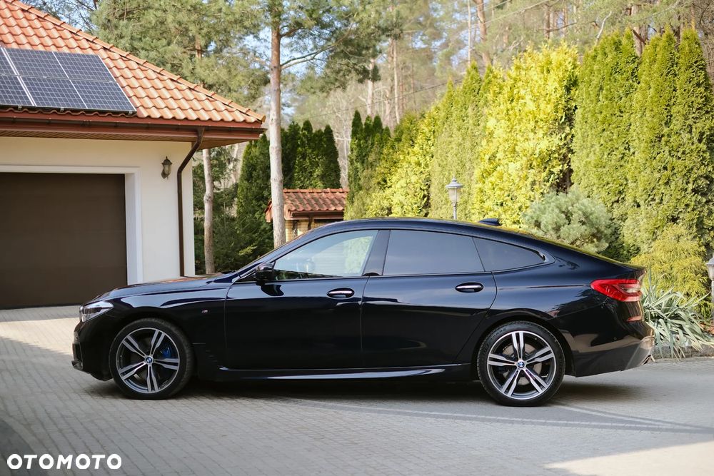 BMW 6GT - 10