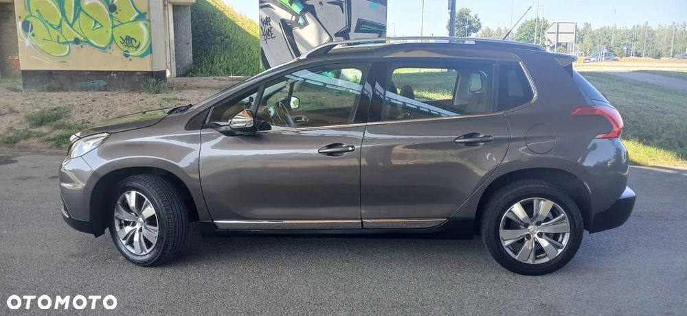 Peugeot 2008 - 6