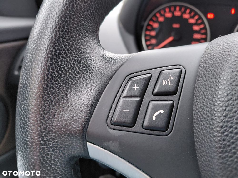 BMW Seria 1 116d DPF Edition Lifestyle - 25