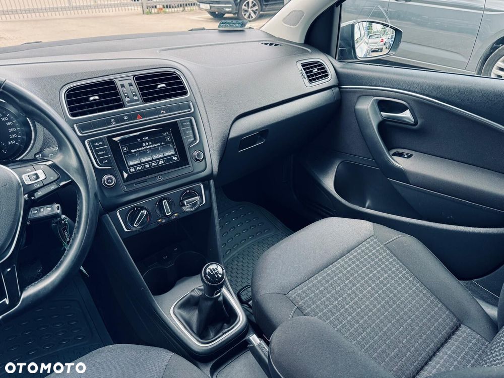 Volkswagen Polo 1.2 TSI BMT Comfortline - 21