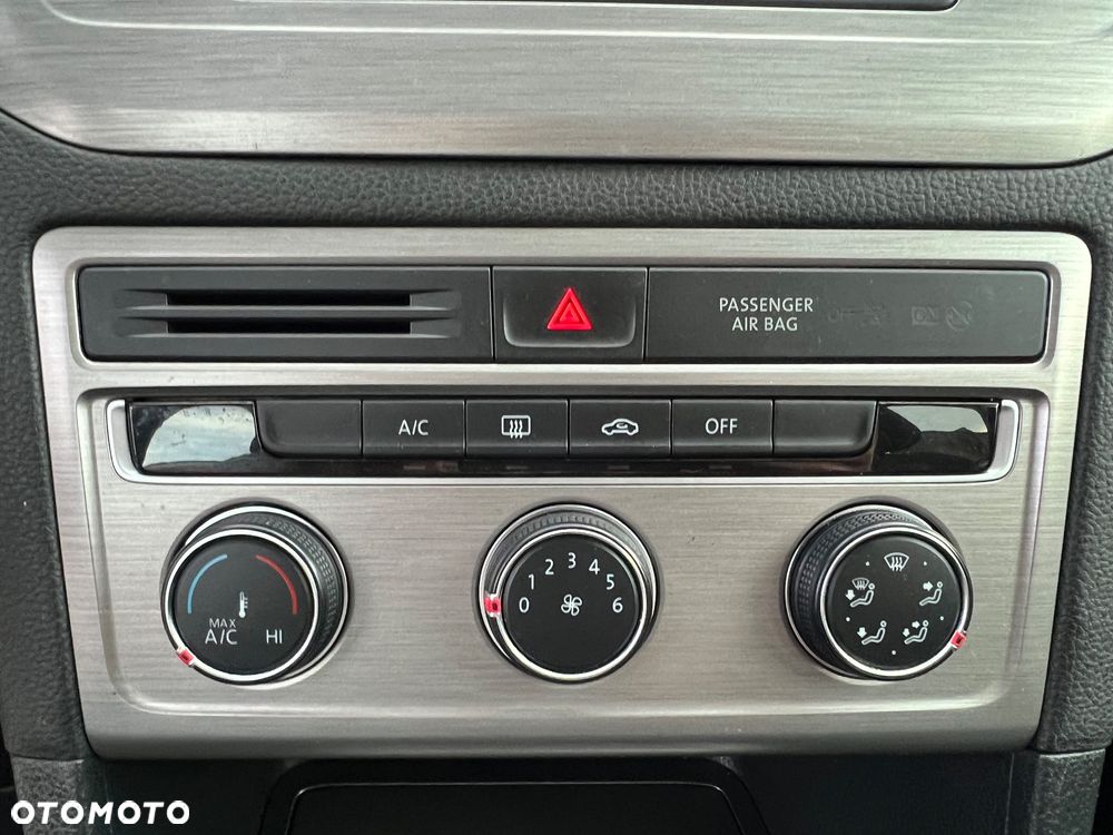 Volkswagen Golf Sportsvan SV 1.6 TDI BMT Start - 15