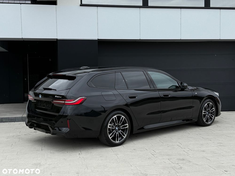 BMW Seria 5 520d - 30