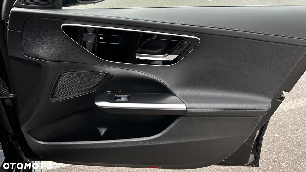 Mercedes-Benz Klasa C 220 d mHEV AMG - 21