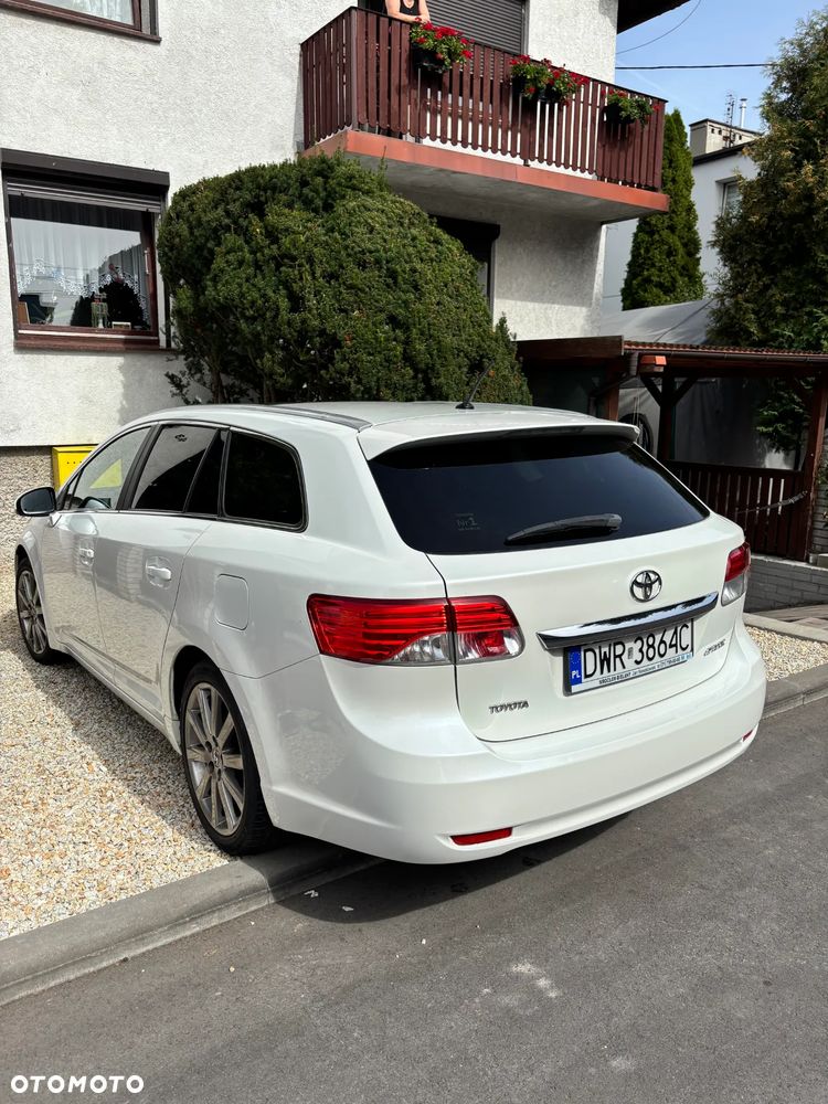 Toyota Avensis 2.0 Prestige EU5 MS - 14