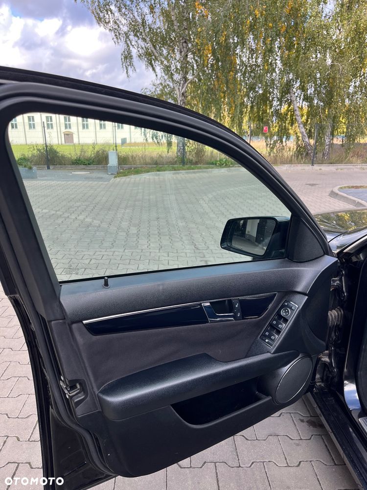 Mercedes-Benz Klasa C 200 CDI Classic - 5