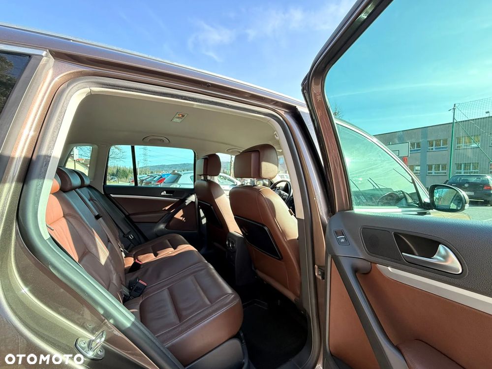 Volkswagen Tiguan 2.0 TDI Perfectline - 29