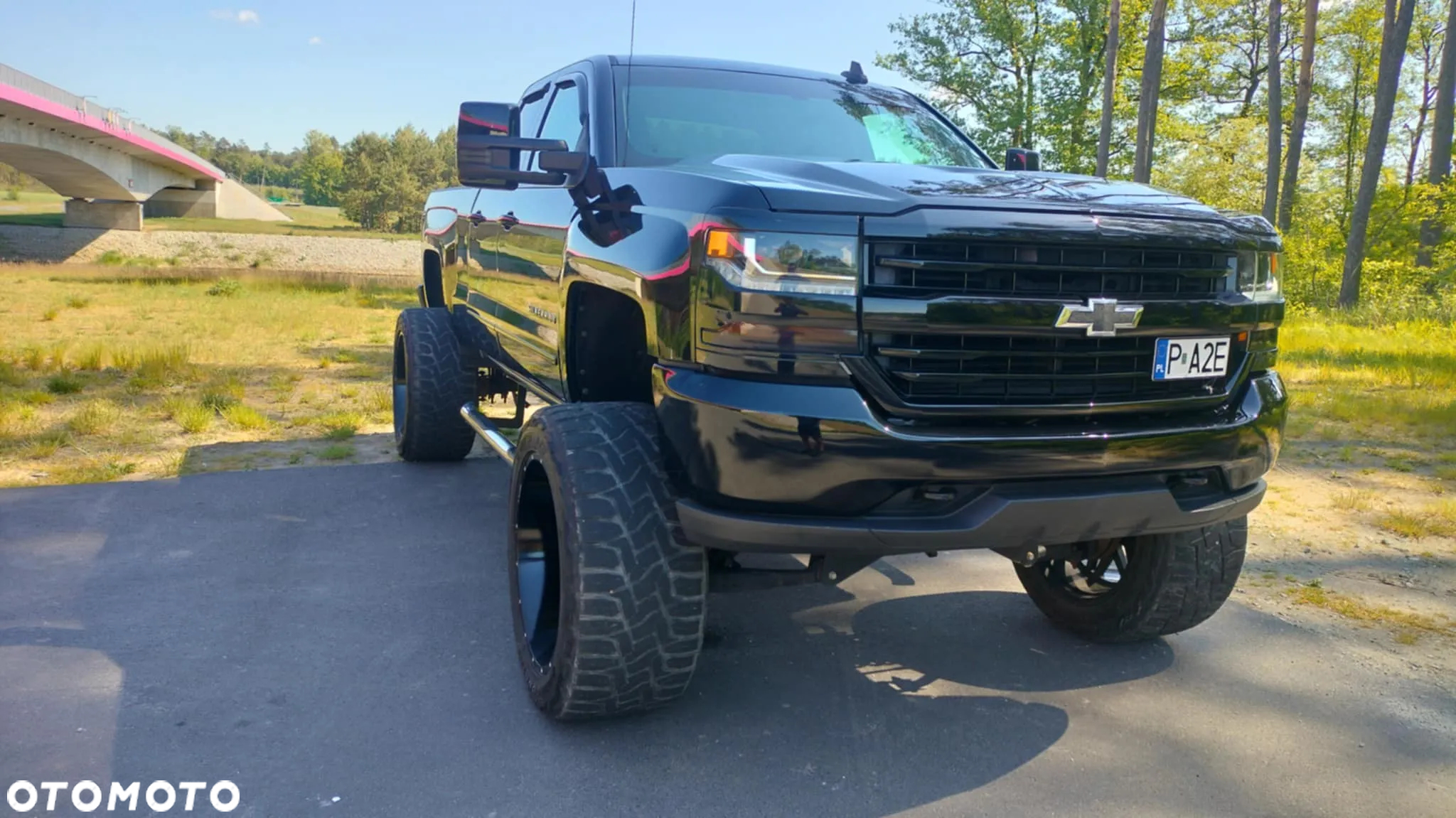 Chevrolet Silverado - 7