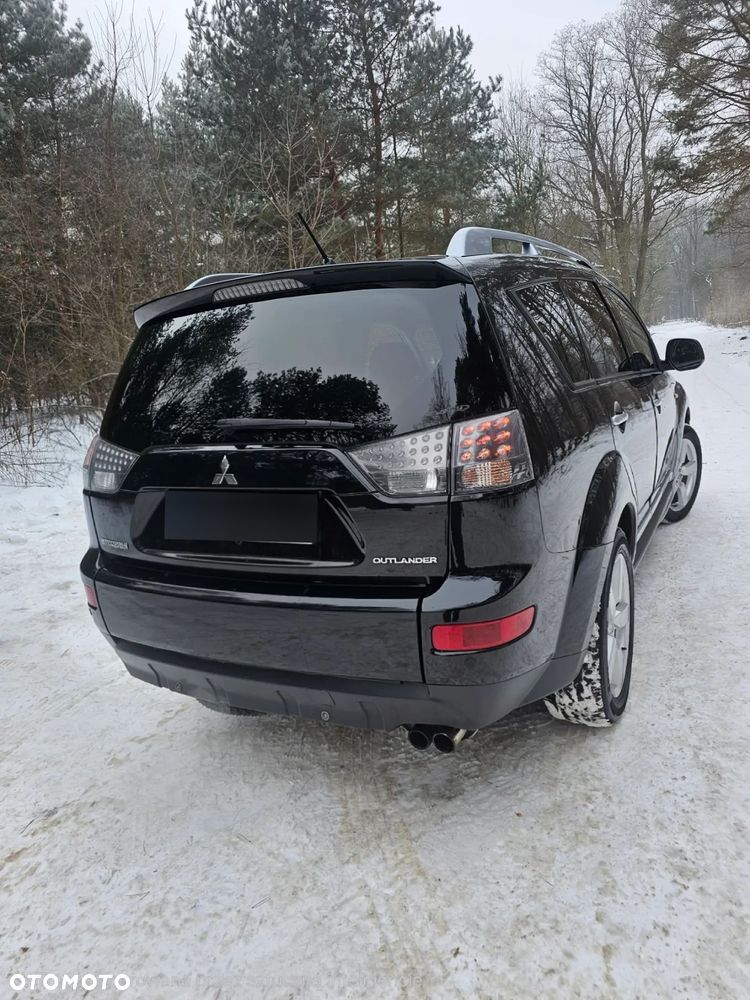 Mitsubishi Outlander 2.0 DID Intense + SE - 7