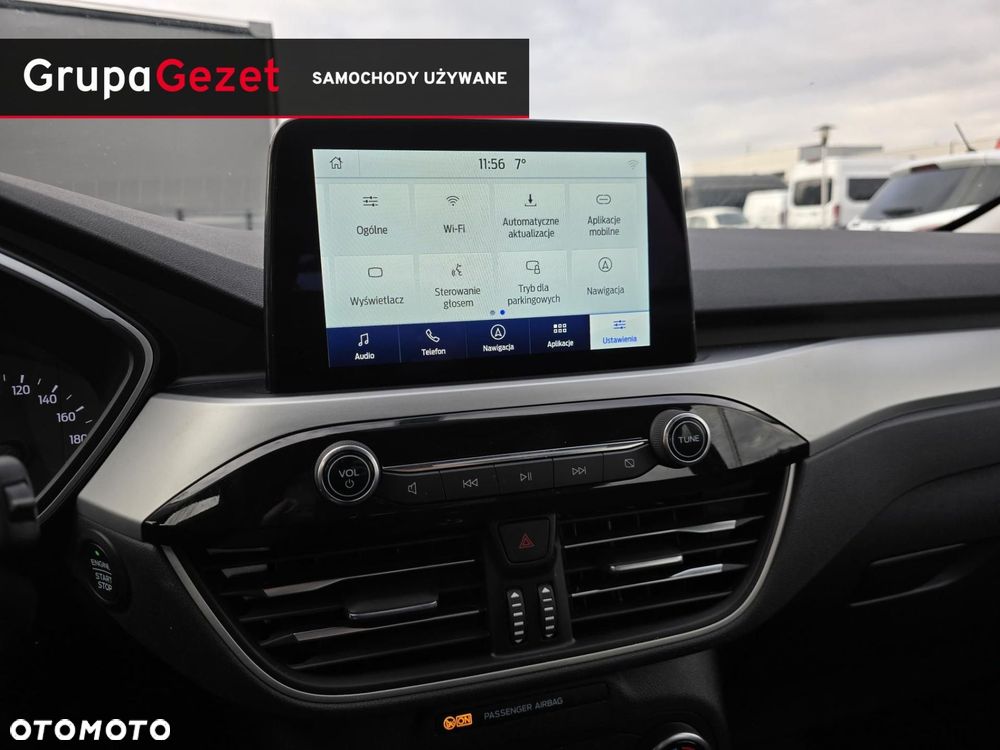 Ford Kuga - 21