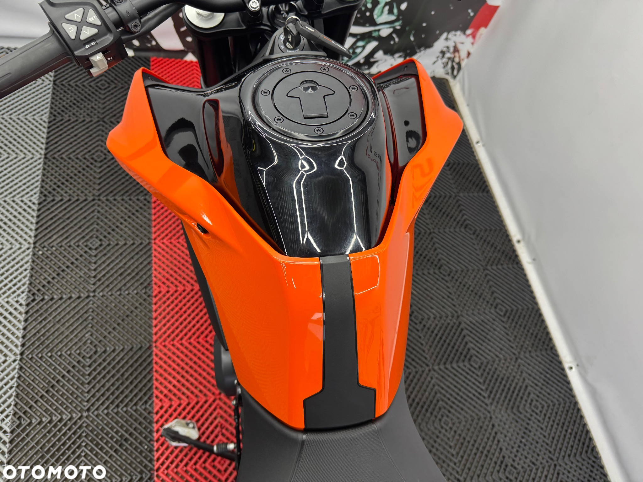 KTM Duke - 24