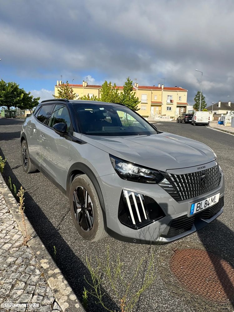 Peugeot 2008 1.2 PureTech GT EAT8 - 1