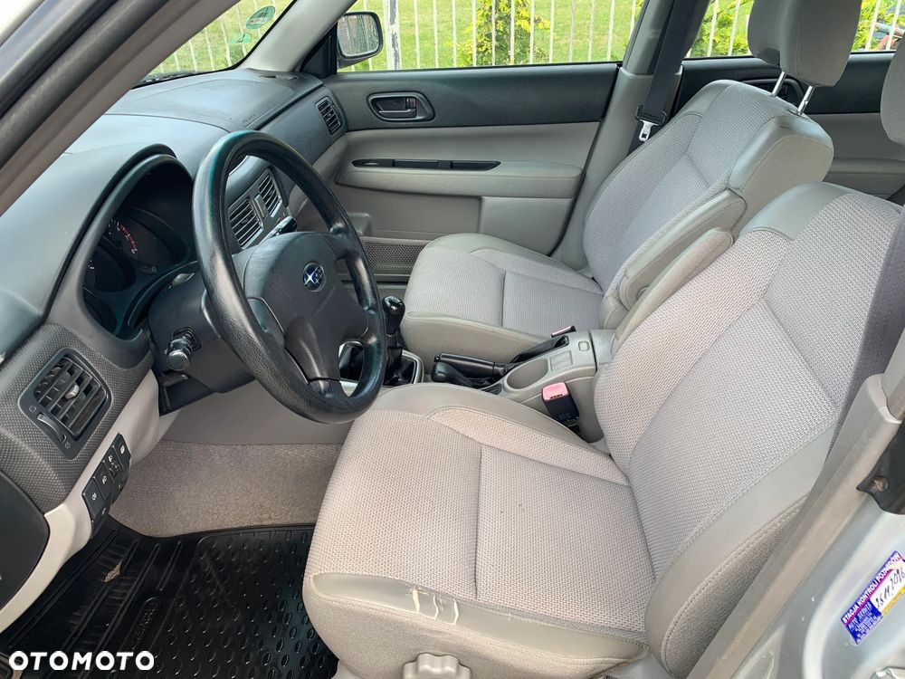 Subaru Forester 2.0 X Comfort - 9