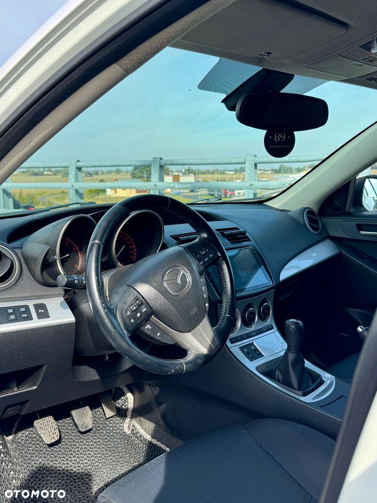Mazda 3 2.0 Sport - 25