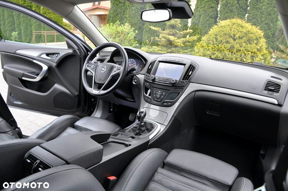 Opel Insignia - 24