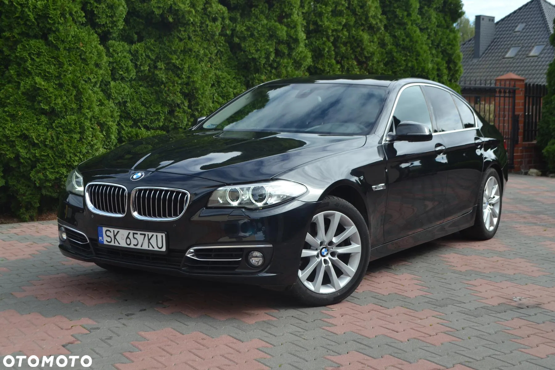 BMW Seria 5 520d xDrive Luxury Line - 3
