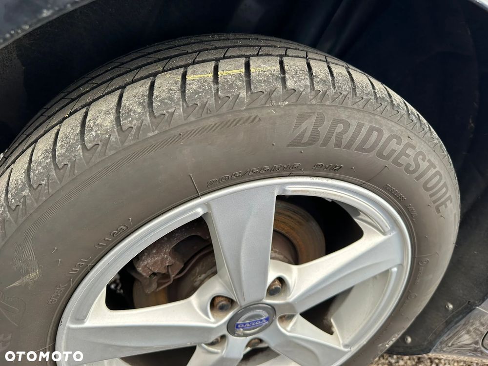 Volvo V40 D3 - 12