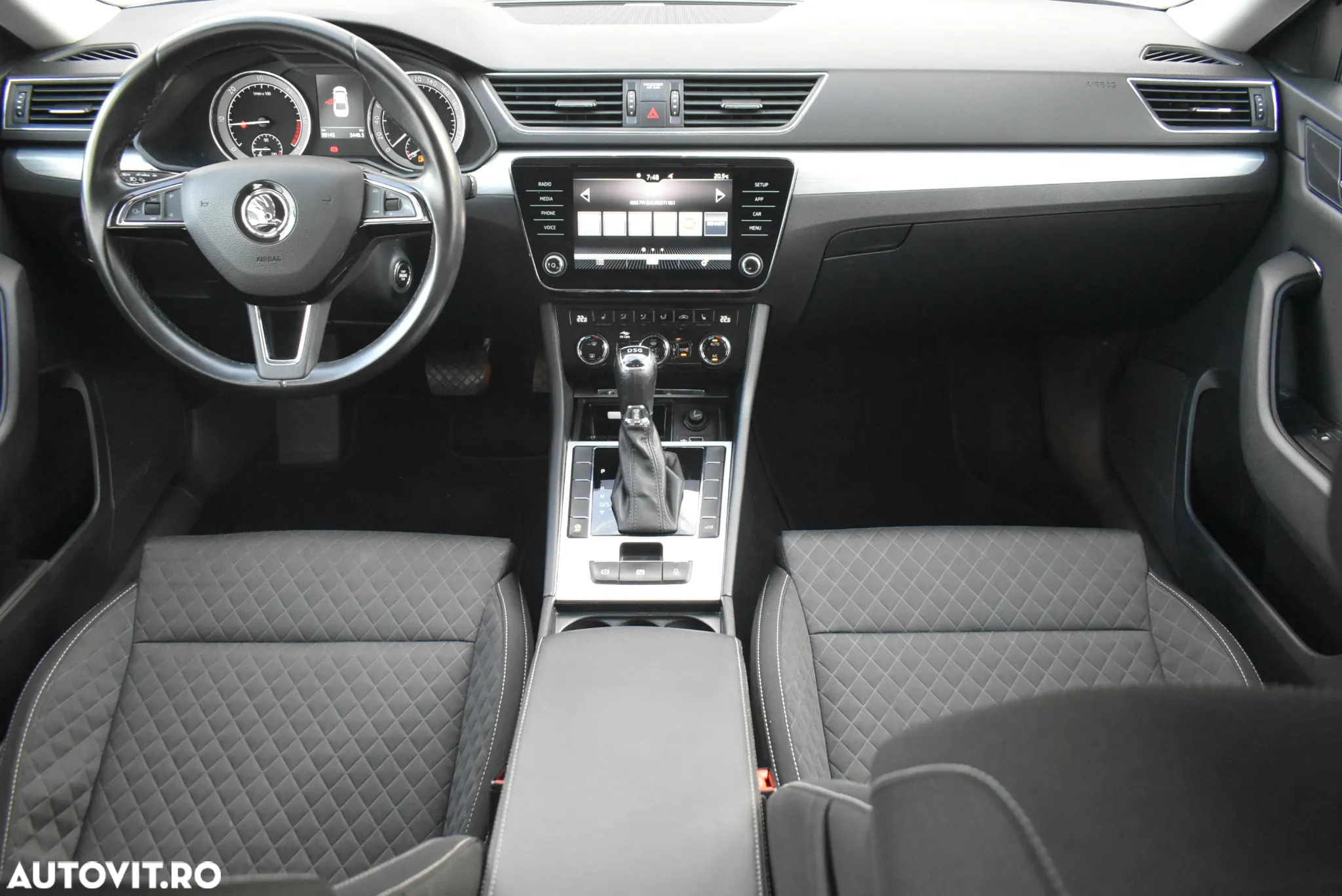 Skoda Superb 2.0 TDI DSG Ambition - 7