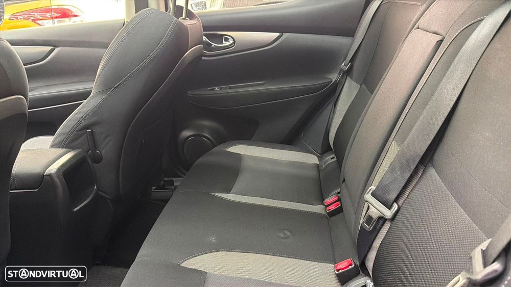 Nissan Qashqai 1.6 dCi Tekna Premium - 37