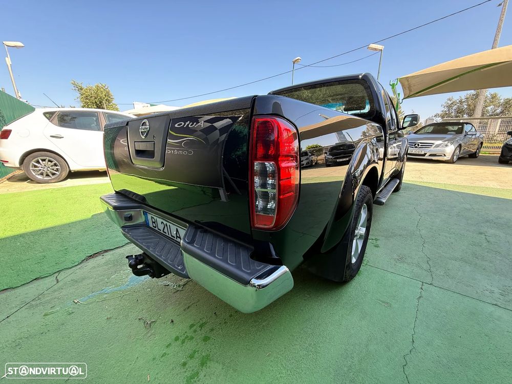 Nissan Navara 2.5 dCi KC SE 4WD - 12