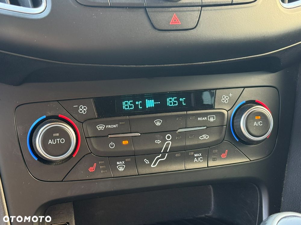 Ford Focus - 16