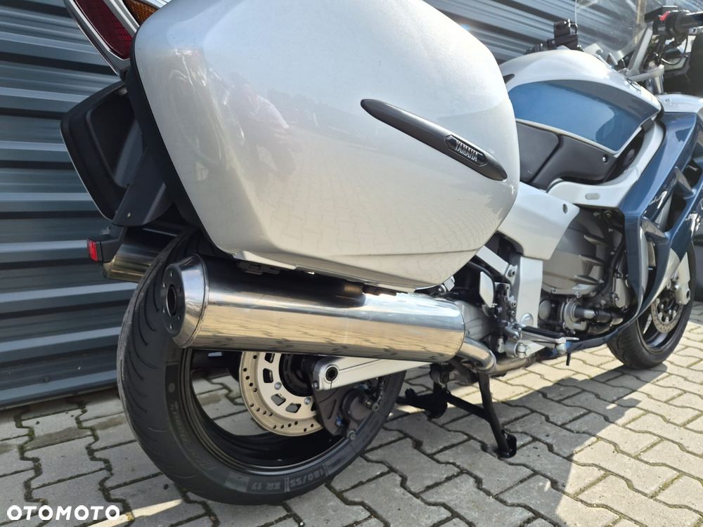 Yamaha FJR - 22