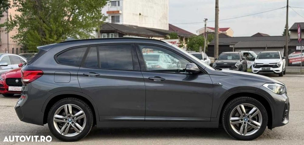 BMW X1 - 11